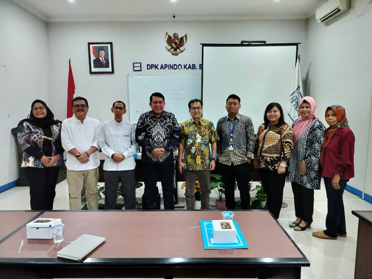 Rapat dengan Dekan dan Tim Rektor Universitas Satya Negara Indonesia (USNI) dalam rangka Kerjasama Program Pendidikan. Graha APINDO Kab.Bogor, 04 Juli 2025.